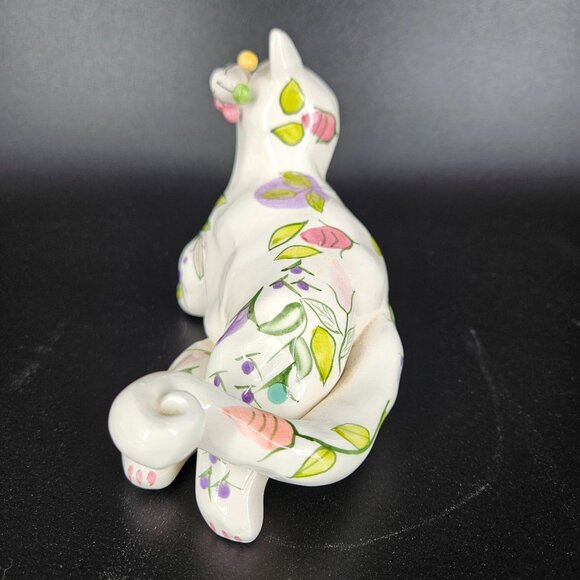 Annaco Creations Lying Cat Figurine Ceramic Floral Signed Amy Lacombe 2001 - Picture 7 of 12